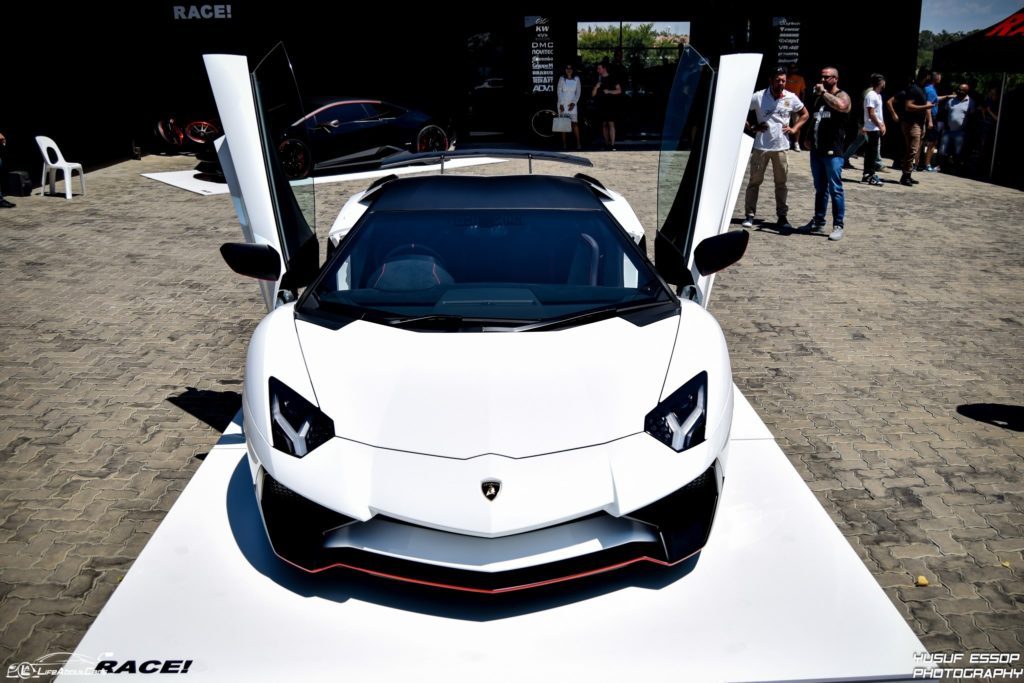 Lamborghini-Aventador-SV-16-of-50-Custom